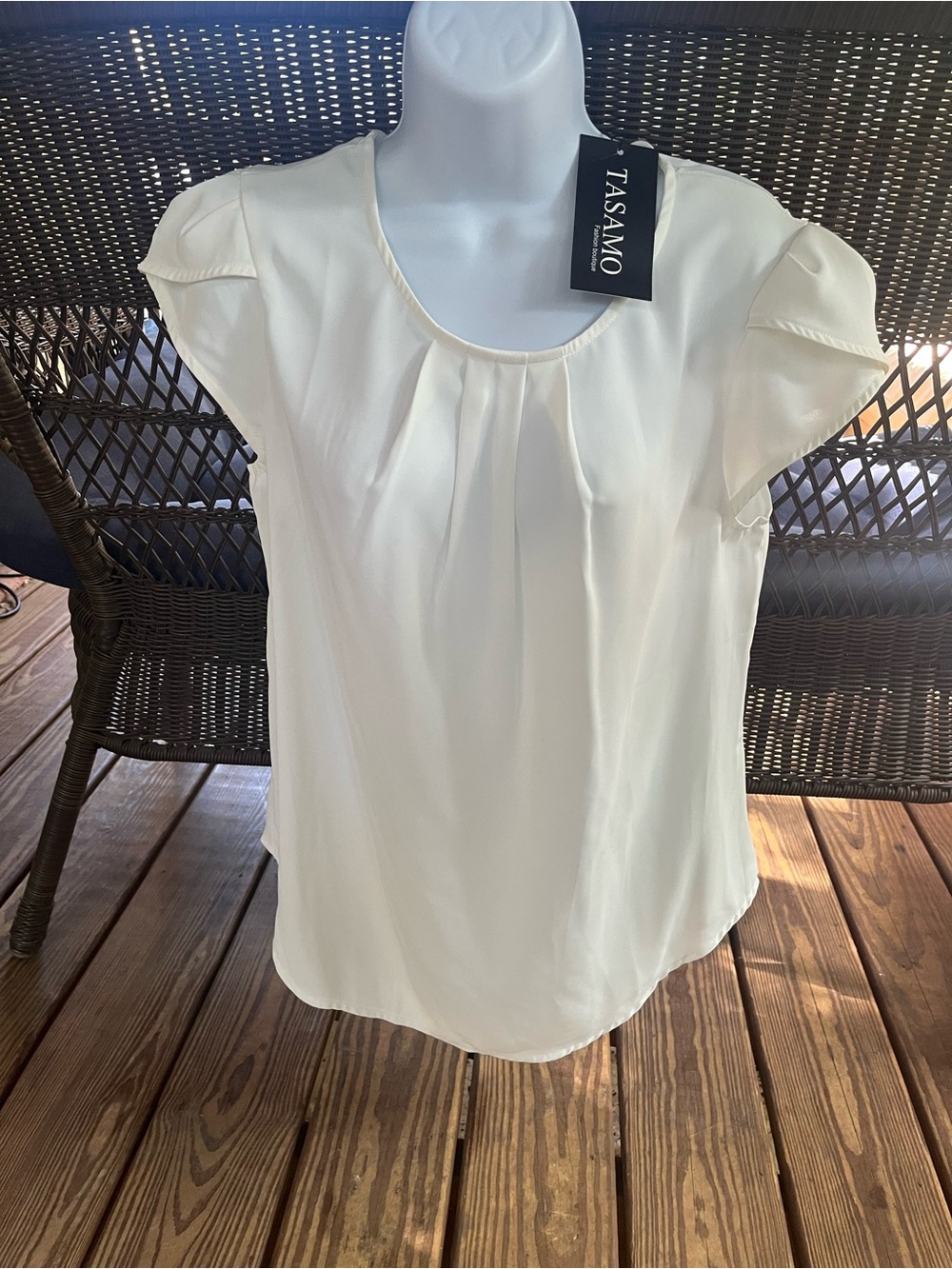 Cream Short Sleeve Pleated Blouse